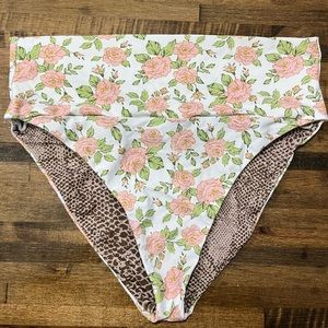 Acacia Echos Bottom Large